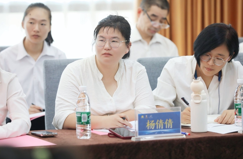 从成长到成功，她用坚韧在品乐家书写普通人的精彩