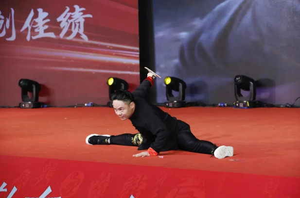 82e14edd3f569dde5808aa8345172d32.png 82e14edd3f569dde5808aa8345172d32.png